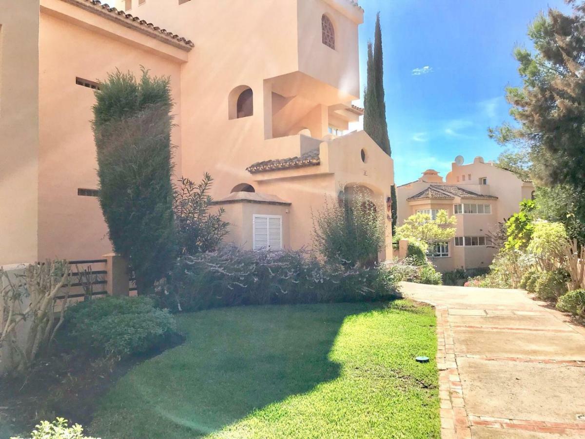 La Terraza Apartment Elviria Marbella Dış mekan fotoğraf